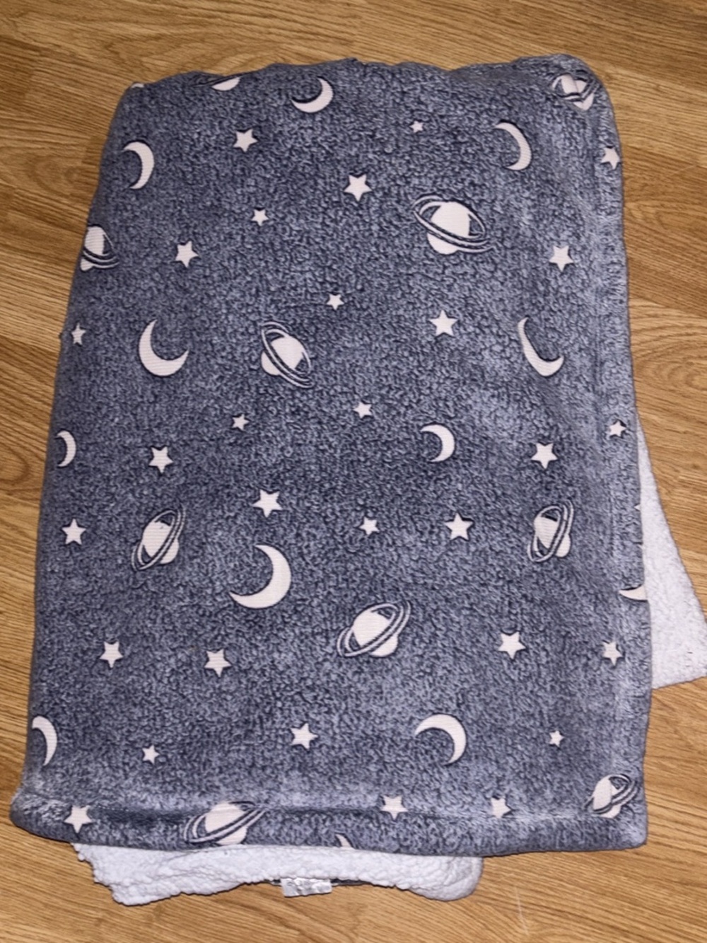 Cozy Gray Space-Print Throw Blanket